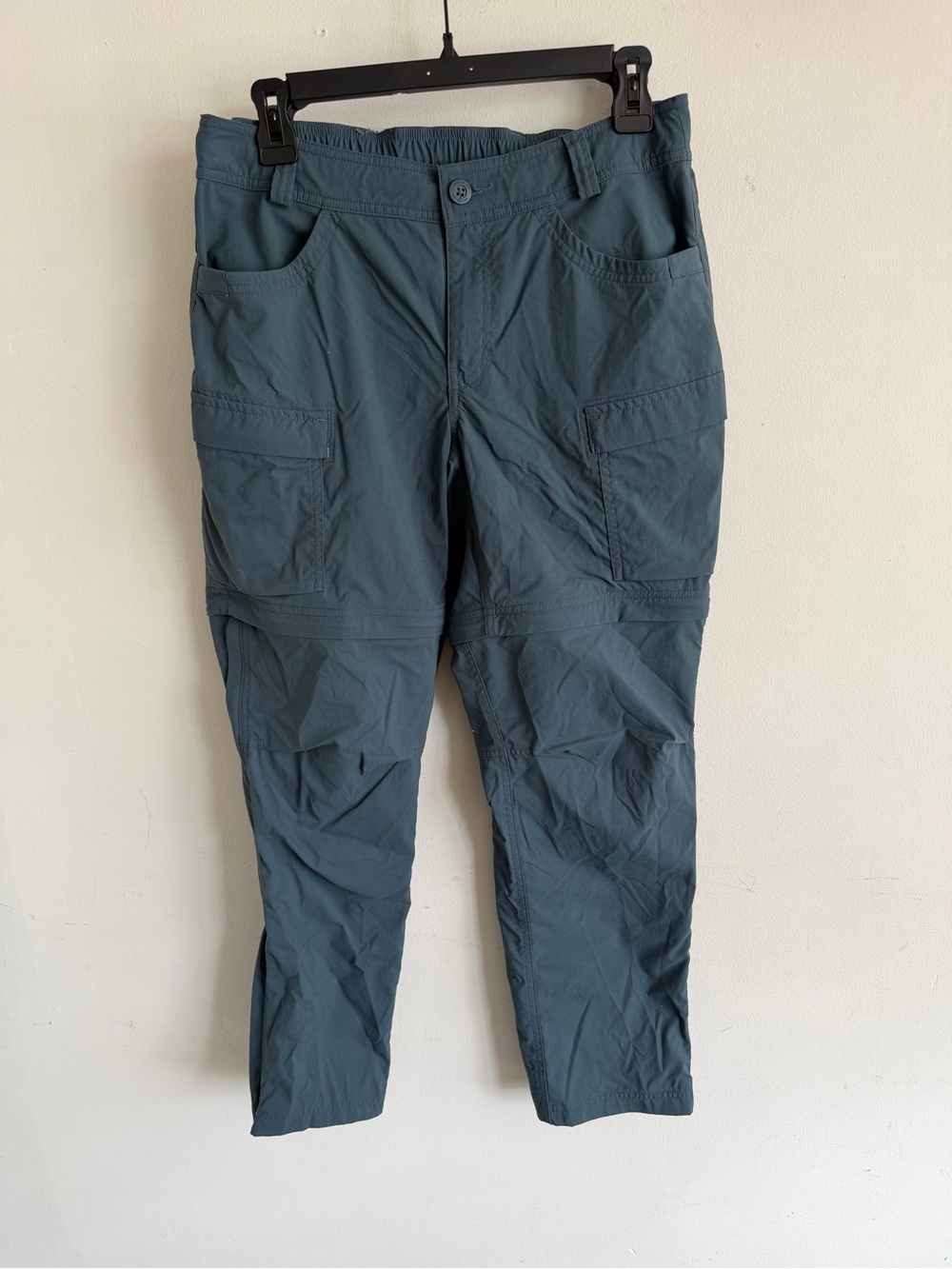 REI Women's Straight-Leg Outdoor Cargo Pants in Slate Blue